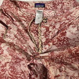 Patagonia Board Shorts Men 32 Red White Floral Nylon 20" Tropical